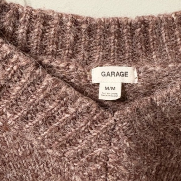 Garage Cropped Slouchy V-neck Sweater - Picture 4 of 6